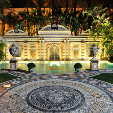 От Габбана до Версаче: Топ 5 самых дорогих домов знаменитых дизайнеров