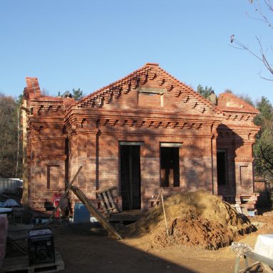 По кирпичикам: Уникальные кирпичные дома архитектора Антона Булатецкого