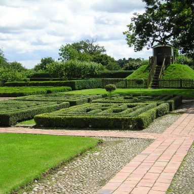 15 больших идей для маленького сада