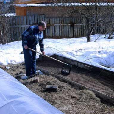 Чем заняться на даче зимой: список дел