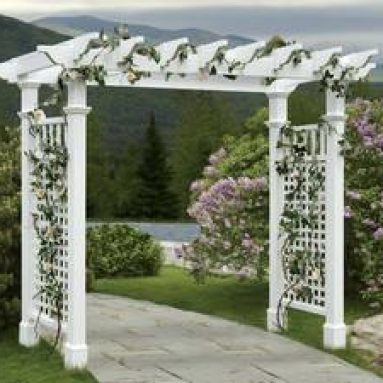 Арки и перголы для дачи