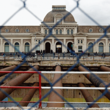 Медведев, Помоги! 7 многомиллиардных пустырей и недостроек в центре Москвы