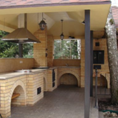 Как построить летнюю кухню на участке своими руками