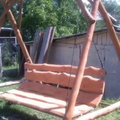 Как сделать садовые качели своими руками