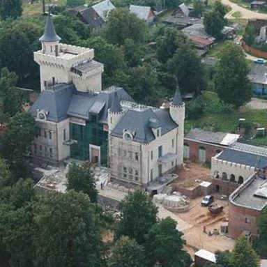 Алла Пугачева и Максим Галкин «отгрохали» крутой особняк на Кипре