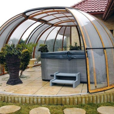 Беседка из поликарбоната — на природе с комфортом